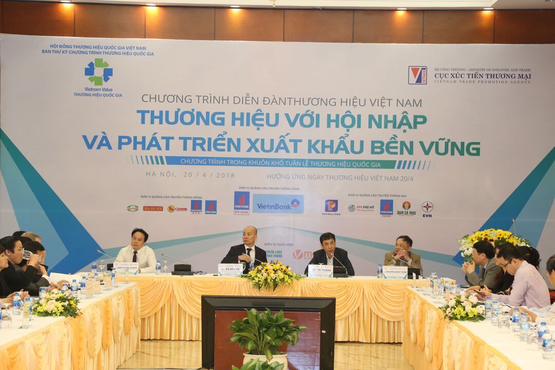 Album ảnh diễn đàn "Thương hiệu với hội nhập và phát triển xuất khẩu bền vững"