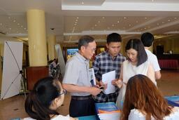 Hội thảo "Đổi mới doanh nghiệp nhà nước và Phát triển kinh tế tư nhân"