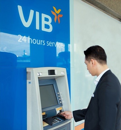 VIB miễn phí chuyển tiền và rút tiền qua ATM