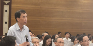 Diễn đàn tăng trưởng kinh tế Việt Nam