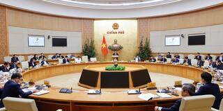 Thủ tướng: Đổi mới tư duy cải cách thể chế, bảo đảm pháp luật đi trước, mở đường