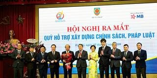 "Đòn bẩy" khơi thông nguồn lực, đổi mới thể chế