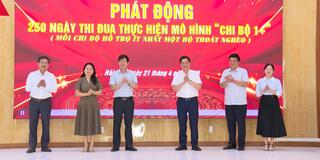 Xây dựng mô hình “Chi bộ giúp đỡ hộ nghèo”