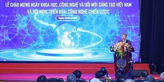Thủ tướng: Nhà nước phải là 'người mua đầu tiên' của các sản phẩm công nghệ chiến lược