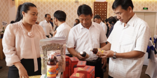 Tăng sức cạnh tranh cho hàng Việt