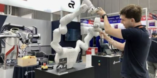 Tạo đột phá công nghệ chiến lược