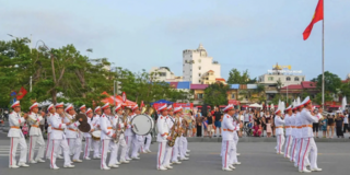 Hải Phòng khai trương phố đi bộ, phát triển kinh tế đêm