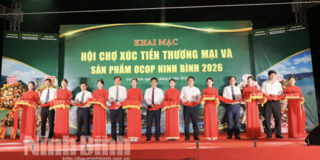 Khai mạc Hội chợ Xúc tiến thương mại và sản phẩm OCOP Ninh Bình 2026