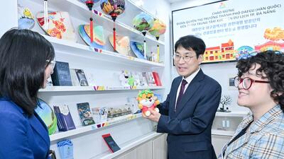 <a href="/tin-tuc/thuong-hieu" title="Thương hiệu" rel="dofollow">Thương hiệu</a>