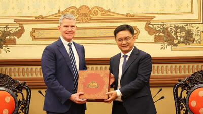 <a href="/tin-tuc/thuong-hieu" title="Thương hiệu" rel="dofollow">Thương hiệu</a>