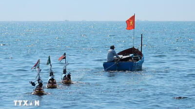 <a href="/tin-tuc/thuong-hieu" title="Thương hiệu" rel="dofollow">Thương hiệu</a>
