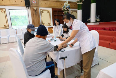 <a href="/tin-tuc/kinh-te-suc-khoe" title="Kinh tế sức khỏe" rel="dofollow">Kinh tế sức khỏe</a>