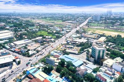 <a href="/tin-tuc/thi-truong" title="Thị trường" rel="dofollow">Thị trường</a>