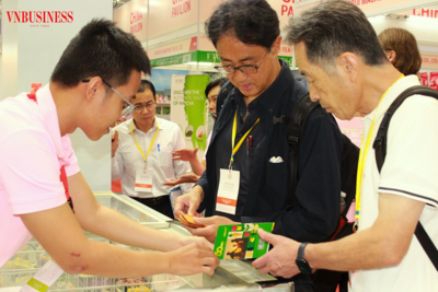 <a href="/tin-tuc/kinh-doanh" title="Kinh doanh" rel="dofollow">Kinh doanh</a>