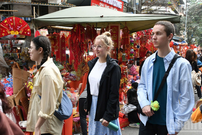 <a href="/tin-tuc/chien-luoc-canh-tranh" title="Chiến lược - Cạnh tranh" rel="dofollow">Chiến lược - Cạnh tranh</a>