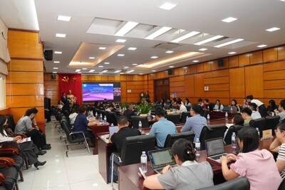 <a href="/tin-tuc/quan-tri" title="Quản trị" rel="dofollow">Quản trị</a>