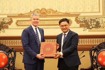 <a href="/tin-tuc/thuong-hieu" title="Thương hiệu" rel="dofollow">Thương hiệu</a>