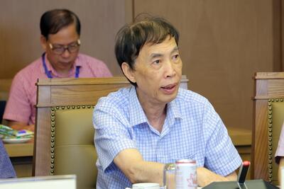 <a href="/tin-tuc/quan-tri" title="Quản trị" rel="dofollow">Quản trị</a>