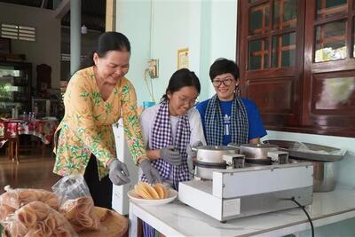 <a href="/tin-tuc/thuong-hieu" title="Thương hiệu" rel="dofollow">Thương hiệu</a>