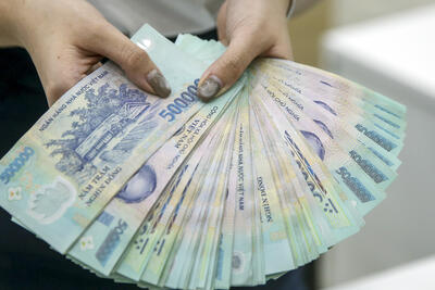 <a href="/tin-tuc/thi-truong" title="Thị trường" rel="dofollow">Thị trường</a>