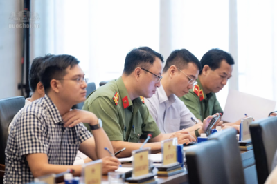 <a href="/tin-tuc" title="Tin tức" rel="dofollow">Tin tức</a>