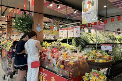 <a href="/tin-tuc/thi-truong" title="Thị trường" rel="dofollow">Thị trường</a>