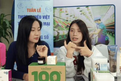 <a href="/tin-tuc/thi-truong?menuId=5b877c82921%E2%80%A6%3A%60%3Cb%3ETh%E1%BB%8B" title="Thị trường" rel="dofollow">Thị trường</a>
