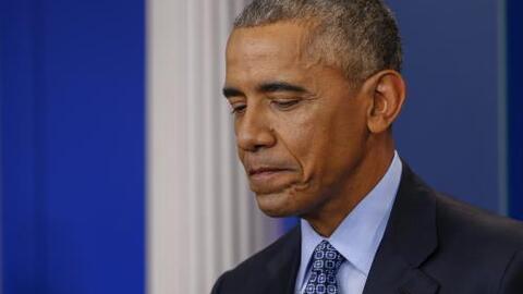 Tổng thống Mỹ B. Obama nghẹn lời trong cuộc họp báo cuối cùng