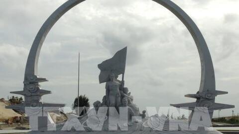 Sắp hoàn thành tượng đài tưởng niệm chiến sỹ Gạc Ma