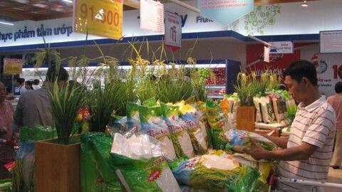 Nhiều doanh nghiệp xuất khẩu quay về giữ “sân nhà”