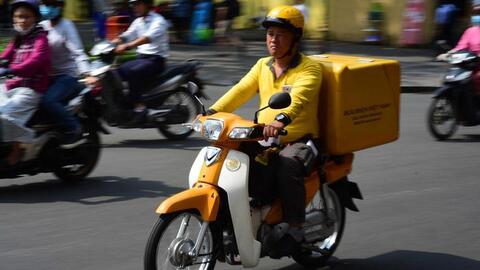 Giao hàng nhanh: Cuộc cạnh tranh khốc liệt