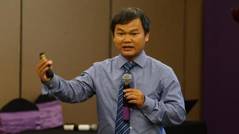 Cạnh tranh của thời công nghệ: Chuyển từ "cá lớn nuốt cá bé" thành "cá nhanh nuốt cá chậm"
