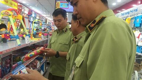 Bê bối "Con Cưng" bùng nổ, nhà đầu tư ngoại "tranh thủ" tấn công thị trường tiêu dùng mẹ và bé