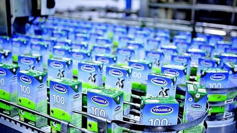 Vinamilk “thâu tóm” 38% cổ phần công ty mẹ của Sữa Mộc Châu