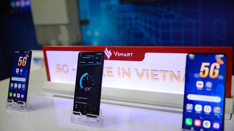 VinSmart ra mắt điện thoại 5G đầu tiên sản xuất tại Việt Nam