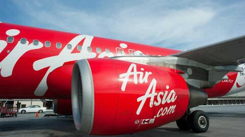Chiến lược lạ của Air Asia giữa COVID-19: Biến thành nền tảng đa dịch vụ, cung cấp từ hàng tươi sống đến dịch vụ y tế