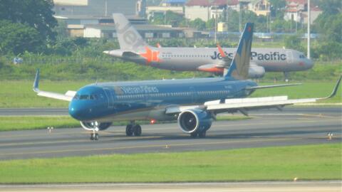 Pacific Airlines trần tình việc bán vé nhiều hơn số ghế trên tàu bay