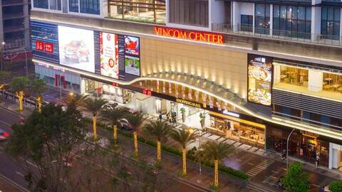 Uniqlo mở thêm 2 cửa hàng thời trang ở Hà Nội