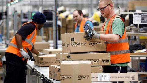 Nạn đánh giá 5 sao giả trên sàn thương mại điện tử Amazon trầm trọng hơn vì COVID-19