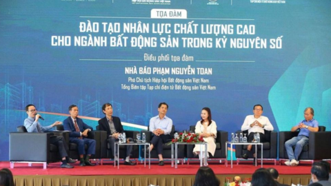 Tọa đàm “Đào tạo nhân lực chất lượng cao cho ngành bất động sản trong kỷ nguyên số”