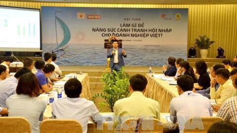 Giải pháp nâng cao sức cạnh tranh cho doanh nghiệp Việt
