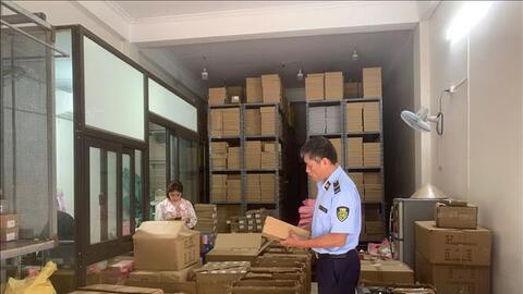 Hà Nội: Tạm giữ hơn 7.500 đôi giày dép giả mạo nhãn hiệu ZARA