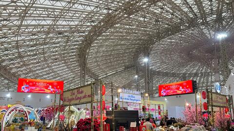 Thủ tướng: Hội chợ mùa Xuân là "hạt giống ươm mầm thịnh vượng"