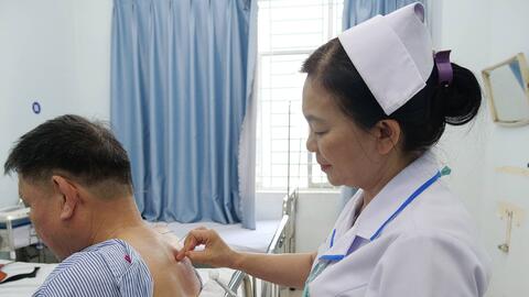 Lặng thầm cứu người bằng y thuật cổ truyền