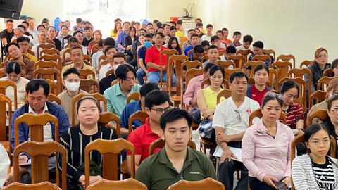 Thuế Cơ sở 11 tuyên truyền chính sách thuế mới cho cá nhân, hộ kinh doanh 10 xã, phường