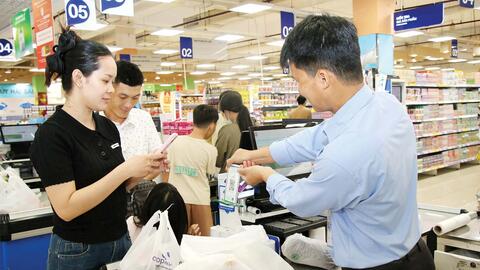 Phát triển không gian bán lẻ đa tiện ích