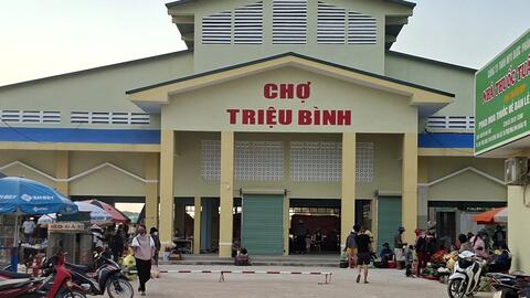 Phát triển thương mại từ hệ thống chợ nông thôn