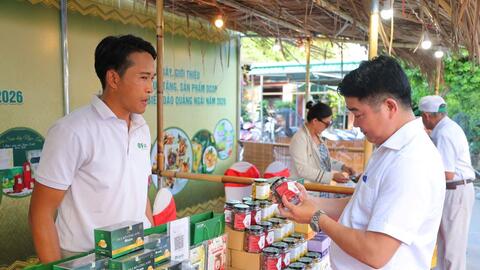 Phát triển OCOP gắn với du lịch nông thôn và chuyển đổi số