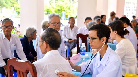 Hà Nội: Hướng dẫn khám sàng lọc miễn phí 12 nhóm bệnh phổ biến cho người dân