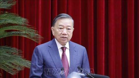 Từ đổi mới tư duy quản trị đến khát vọng phát triển đất nước